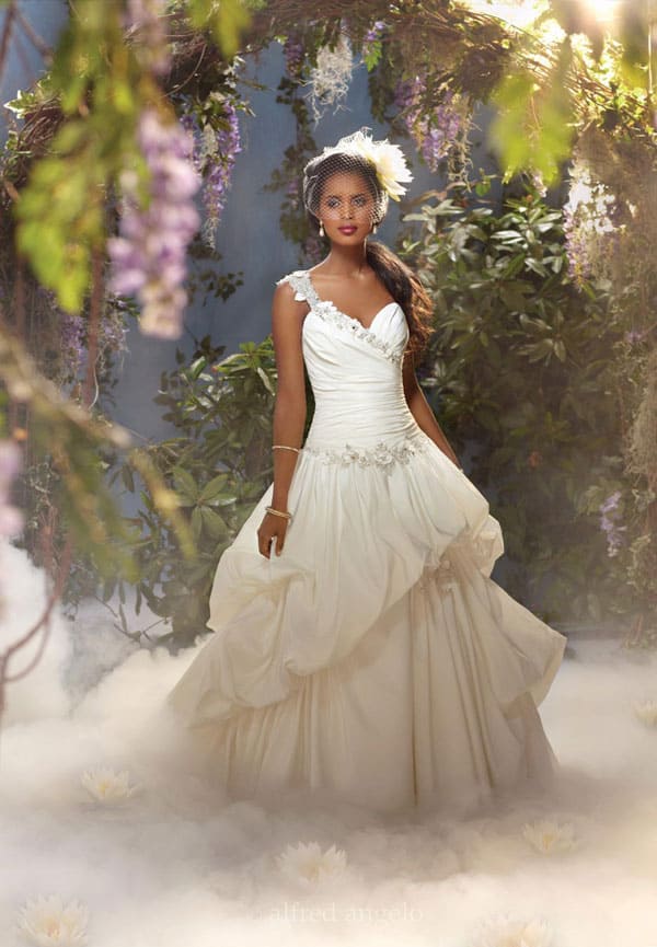 Tiana wedding dress Disney - Disney bruidsjurken van Alfred Angelo - Wedding Dress Disney - ARCHANA.NL #trouwjurk #weddingdresses
