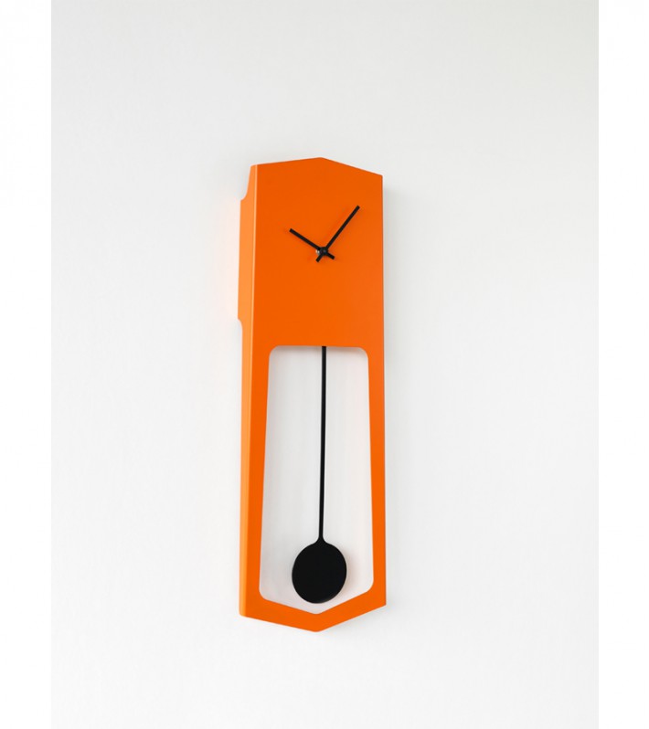 Design klokken van Finse ontwerper Ari Kanerva - AIKA klok oranje - ARCHANA.NL Design klokken van Finse ontwerper Ari Kanerva - AIKA klok oranje - ARCHANA.NL #arikanerva #clocks