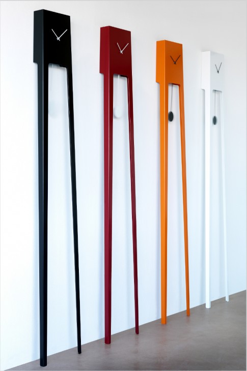 Design klokken van Finse ontwerper Ari Kanerva - TIUKU klok - ARCHANA.NL Design klokken van Finse ontwerper Ari Kanerva - TIUKU klok - ARCHANA.NL #arikanerva #clocks