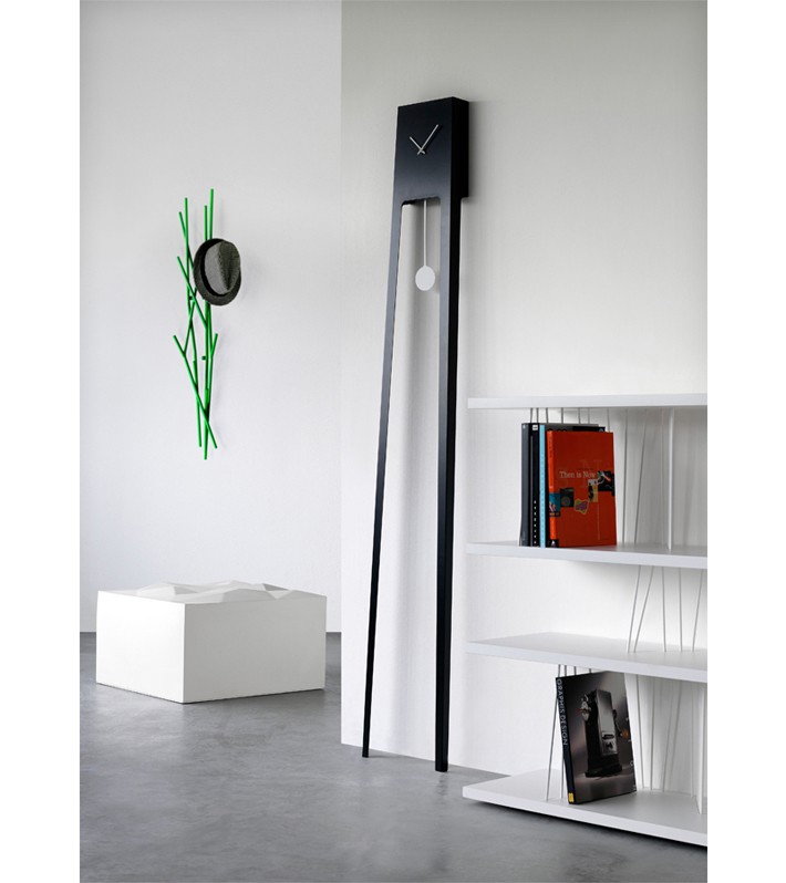 Design klokken van Finse ontwerper Ari Kanerva - TIUKU klok - ARCHANA.NL Design klokken van Finse ontwerper Ari Kanerva - TIUKU klok - ARCHANA.NL #arikanerva #clocks
